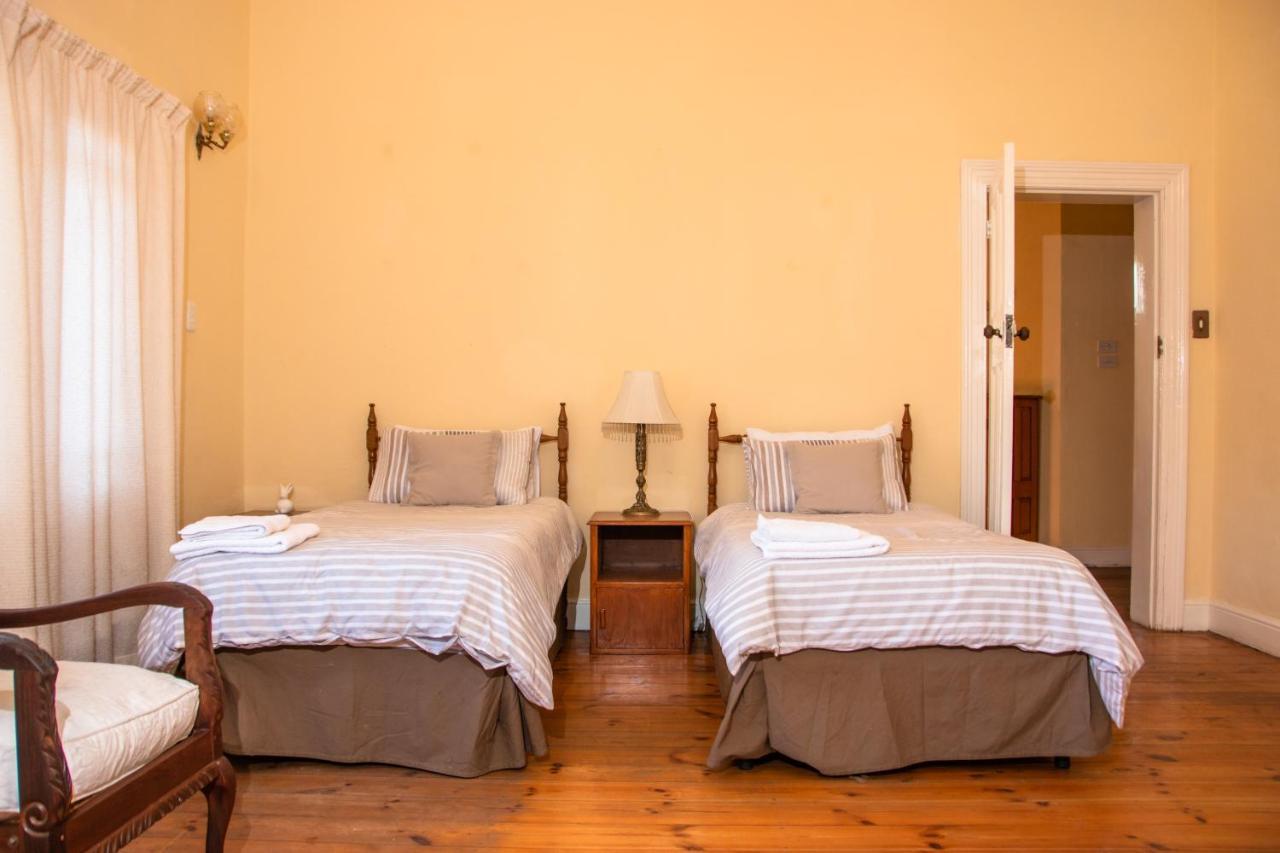 Jennis Place Graaff-Reinet Exterior foto