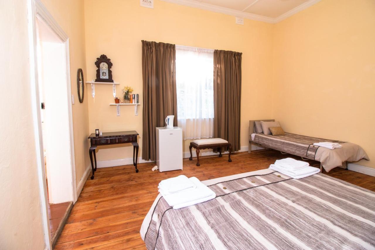 Jennis Place Graaff-Reinet Exterior foto
